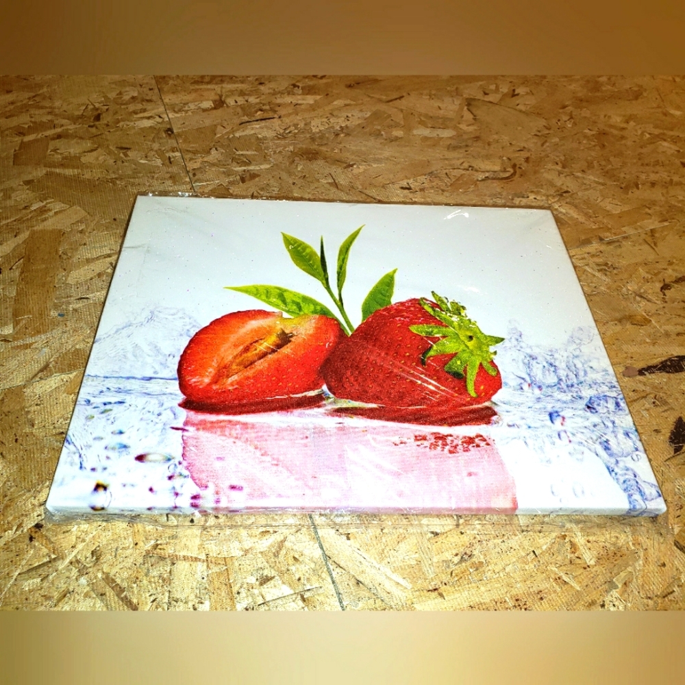 BN STRAWBERRY Canvas Wall Art